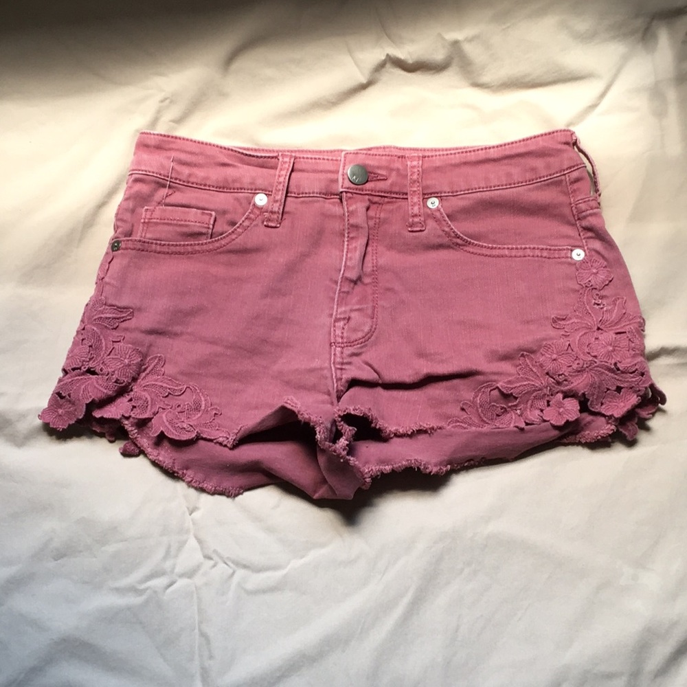 Jean shorts for summer! 🏝